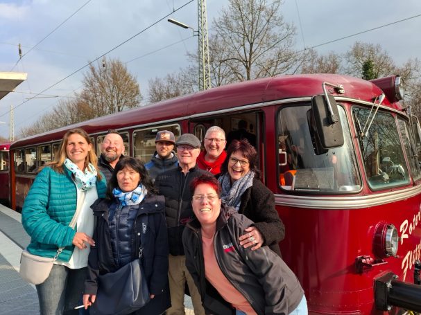 Bianca und ihr Hofstaat